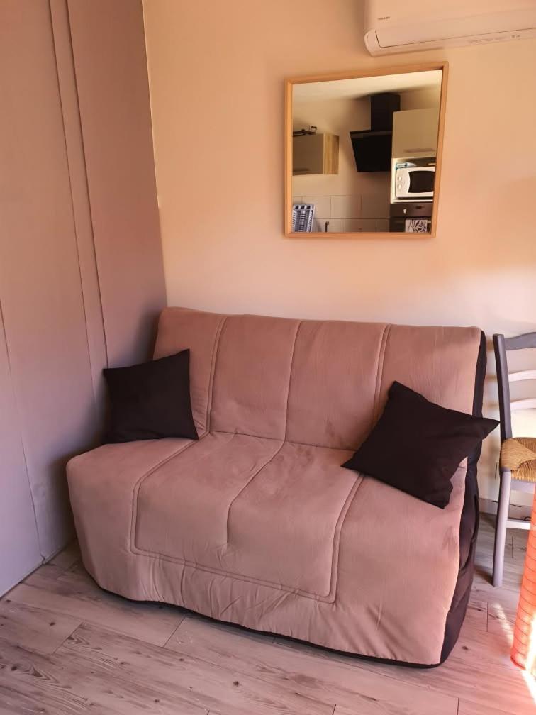 Charmant Studio Fonctionnel Avenue Des Allies Cavalaire-sur-Mer Luaran gambar